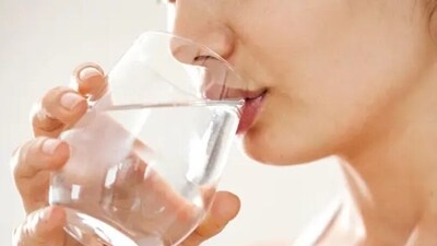 Having at least 8-10 glasses of water every day helps in hydrating and detoxifying the body. (Unsplash) Having at least 8-10 glasses of water every day helps in hydrating and detoxifying the body. (Unsplash)