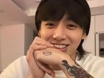 Jungkook held a live session on Thursday night. Jungkook held a live session on Thursday night.