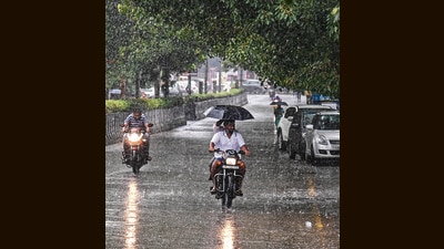 According to IMD data, 8 mm of rain was recorded at Shivajinagar till 8:30 pm on Friday. (HT PHOTO)