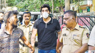 Mumbai, India - March 20, 2023: Accused Sumer Dharmesh Merchant (23) (Black T-shirt) produced before the Bhoiwada Court by Mumbai police, in the accident case that hit 58-year-old Rajalakshmi Vijay, CEO of a tech firm by his speeding car while jogging along Worli sea face early on Sunday, killing her on the spot, in Mumbai, India, on Monday, March 20, 2023. (Photo by Bhushan Koyande/HT Photo) (HT PHOTO) Mumbai, India - March 20, 2023: Accused Sumer Dharmesh Merchant (23) (Black T-shirt) produced before the Bhoiwada Court by Mumbai police, in the accident case that hit 58-year-old Rajalakshmi Vijay, CEO of a tech firm by his speeding car while jogging along Worli sea face early on Sunday, killing her on the spot, in Mumbai, India, on Monday, March 20, 2023. (Photo by Bhushan Koyande/HT Photo) (HT PHOTO)