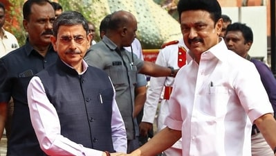 Tamil Nadu governor RN Ravi and chief minister MK Stalin (Anathakrishnan L) Tamil Nadu governor RN Ravi and chief minister MK Stalin (Anathakrishnan L)