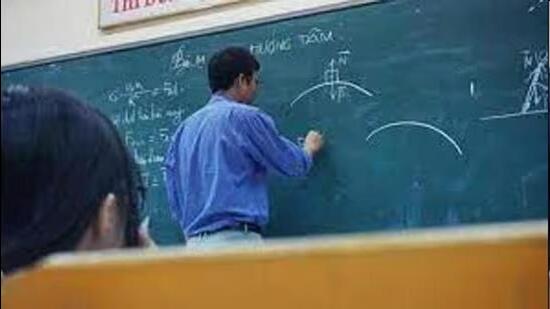 Chandigarh has issues a recruitment notice for 293 JBT teachers. (HT File)