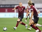 Vissel Kobe's Andres Iniesta controls the ball during the J-League football match between Vissel Kobe and Hokkaido Consadole Sapporo Vissel Kobe's Andres Iniesta controls the ball during the J-League football match between Vissel Kobe and Hokkaido Consadole Sapporo