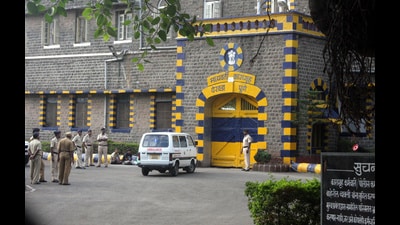 An internal departmental high-level inquiry conducted by Yerawada Central Jail authorities has revealed that 15 jail staffers were allegedly involved in smuggling four mobile phones (HT FILE PHOTO) An internal departmental high-level inquiry conducted by Yerawada Central Jail authorities has revealed that 15 jail staffers were allegedly involved in smuggling four mobile phones (HT FILE PHOTO)