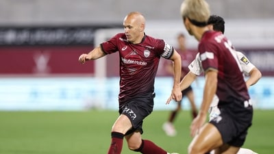 Vissel Kobe's Andres Iniesta controls the ball during the J-League football match between Vissel Kobe and Hokkaido Consadole Sapporo (AFP) Vissel Kobe's Andres Iniesta controls the ball during the J-League football match between Vissel Kobe and Hokkaido Consadole Sapporo (AFP)