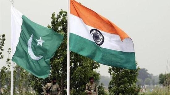 India and Pakistan flags (Reuters Photo)