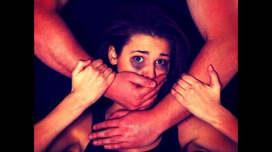Flesh trade racket busted, six held at Ludhiana. (HT FILE)