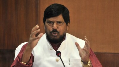 Union minister Ramdas Athawale (Hindustan Times) Union minister Ramdas Athawale (Hindustan Times)