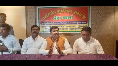 Former U.P. minister Anees Mansoori addressing a press conference in Lucknow on July 3. (Sourced) Former U.P. minister Anees Mansoori addressing a press conference in Lucknow on July 3. (Sourced)