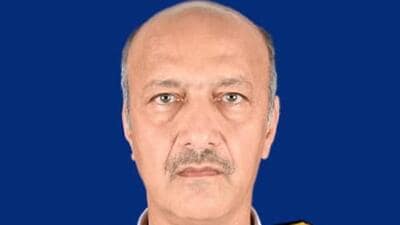 Vice Admiral Atul Anand was commissioned into the executive branch of the navy on January 01, 1988, and is an alumnus of the National Defence Academy Vice Admiral Atul Anand was commissioned into the executive branch of the navy on January 01, 1988, and is an alumnus of the National Defence Academy