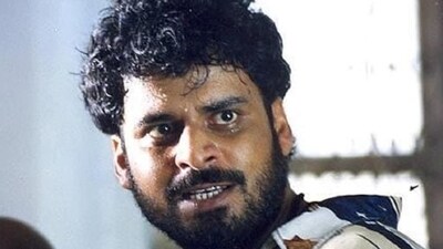 Manoj Bajpayee as Bhiku Mhatre in Satya Manoj Bajpayee as Bhiku Mhatre in Satya
