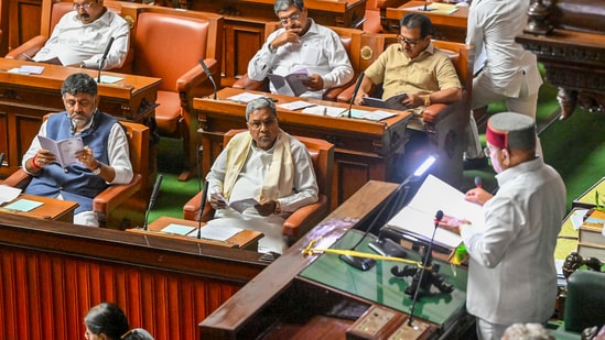 "It clearly shows that there is groupism among them," CM Siddaramaiah told reporters in response to a question.&nbsp;&nbsp;(PTI)
