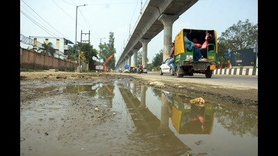 According to traffic police, an estimated 120,000 passenger car units daily use the road, which acta as a lifeline connecting NCR with western Uttar Pradesh and Uttarakhand. (Sakib Ali/HT Photo) According to traffic police, an estimated 120,000 passenger car units daily use the road, which acta as a lifeline connecting NCR with western Uttar Pradesh and Uttarakhand. (Sakib Ali/HT Photo)