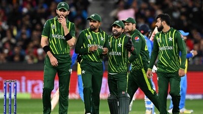 Pakistan's players Shaheen Shah Afridi, Babar Azam, Mohammad Rizwan and Shadab Khan (AFP)