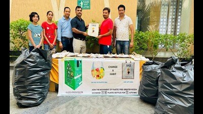 During the campaign, NPCL collected approximately 6,000 plastic bottles from various locations in a single day, resulting in a reduction of 18 tonnes of carbon dioxide emissions. (HT Photo) During the campaign, NPCL collected approximately 6,000 plastic bottles from various locations in a single day, resulting in a reduction of 18 tonnes of carbon dioxide emissions. (HT Photo)
