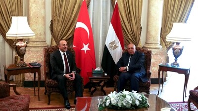 FILE PHOTO: Turkish Foreign Minister Mevlut Cavusoglu meets with his Egyptian counterpart Sameh Shoukry in Cairo, Egypt March 18, 2023. REUTERS/Mohamed Abd El Ghany/File Photo (REUTERS)