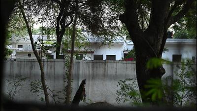 The bungalow at Nehru Park, hidden behind foliage. (Sanjeev Verma/ HT) The bungalow at Nehru Park, hidden behind foliage. (Sanjeev Verma/ HT)