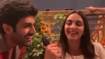 Kartik Aaryan and Kiara Advani recently sang a Satyaprem Ki Katha song together. Kartik Aaryan and Kiara Advani recently sang a Satyaprem Ki Katha song together.