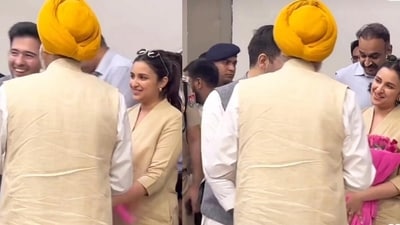 Parineeti Chopra and Raghav Chadha's unseen video is winning hearts on the internet. Parineeti Chopra and Raghav Chadha's unseen video is winning hearts on the internet.