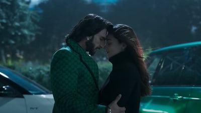 Ranveer Singh and Alia Bhatt in a still from Rocky Aur Rani Kii Prem Kahaani trailer. Ranveer Singh and Alia Bhatt in a still from Rocky Aur Rani Kii Prem Kahaani trailer.