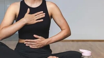 Model regulation: Slow breathing techniques and physiological sigh help in soothing the mind and the body. (Unsplash) Model regulation: Slow breathing techniques and physiological sigh help in soothing the mind and the body. (Unsplash)