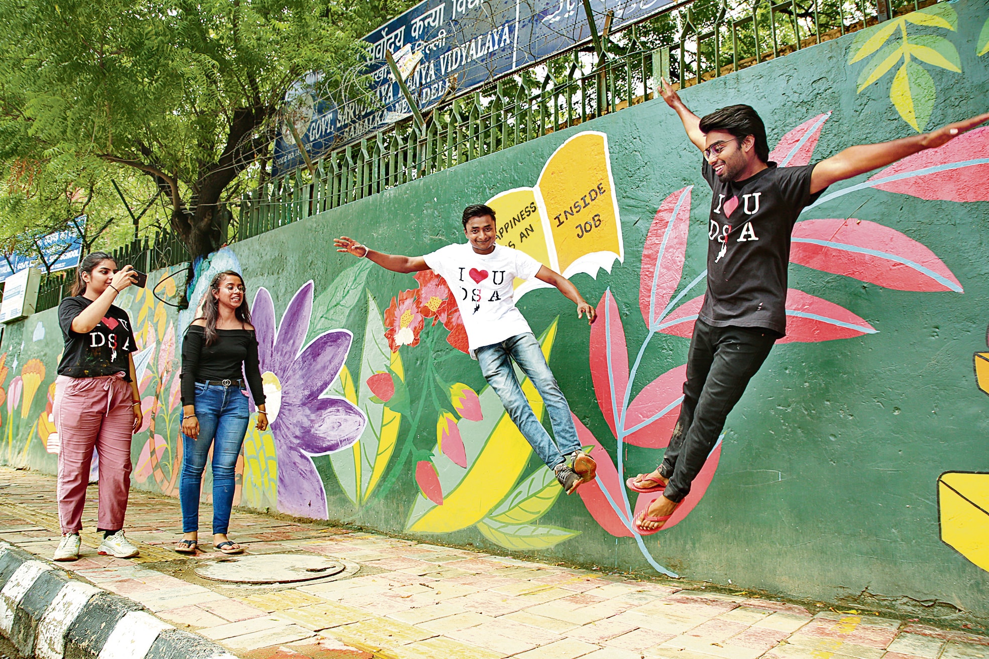 At Sarvodaya Kanya Vidyalaya, on Najafgarh Kapashera Road, some positive messages amid a tropical jungle theme rules the walls. (Photo: Raajessh Kashyap/HT) At Sarvodaya Kanya Vidyalaya, on Najafgarh Kapashera Road, some positive messages amid a tropical jungle theme rules the walls. (Photo: Raajessh Kashyap/HT)