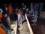 This unusual occurrence happened when the train was arriving at the Mumbra station. 