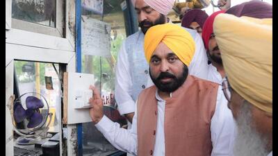 Chief minister Bhagwant Mann on Wednesday announced the closure of the Singhawala toll plaza on the Moga-Kotkapura road near Chand Purana and targeted the previous governments for “the open loot of general public through these shops”.