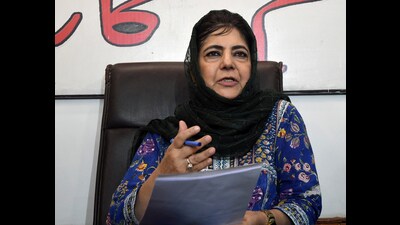 Jammu and Kashmir People's Democratic Party (PDP) chief Mehbooba Mufti addresses a press conference in Srinagar on Wednesday. (ANI)