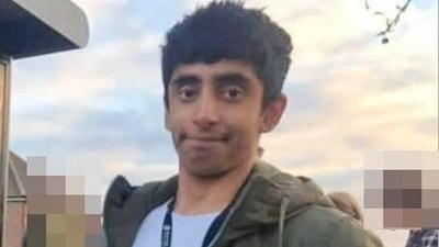 Jaswant Singh Chail tried to 'kill the Queen' in Star Wars style (Twitter) Jaswant Singh Chail tried to 'kill the Queen' in Star Wars style (Twitter)