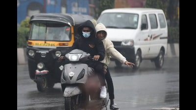 On July 6, 7 and 8, there may be heavy rain in the triple digits, with the maximum occurring on July 7. (Vijay Bate/HT Photo)