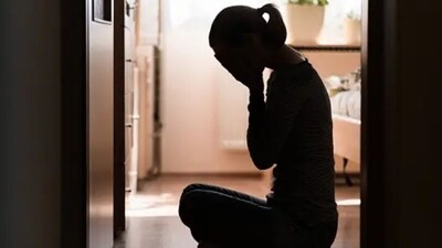 We are not able to ask for help. We struggle with our own difficulties and try to find ways to get out of them, all by ourselves.&nbsp; (Unsplash)