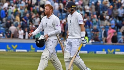 Joe Root and Jonny Bairstow ensured that England did not lose more than three wickets on Day 1, they walked back with the score 68/3 (AP) Joe Root and Jonny Bairstow ensured that England did not lose more than three wickets on Day 1, they walked back with the score 68/3 (AP)