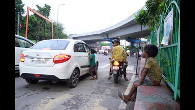 Chief minister Yogi Adityanath on Wednesday pledged to take decisive action against criminal gangs that are forcing children into begging. (Deepak Gupta) Chief minister Yogi Adityanath on Wednesday pledged to take decisive action against criminal gangs that are forcing children into begging. (Deepak Gupta)