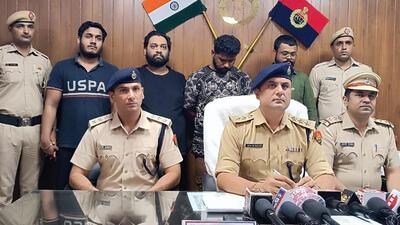 The suspects in police custody. (HT Photo) The suspects in police custody. (HT Photo)
