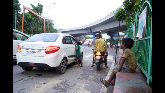 Chief minister Yogi Adityanath on Wednesday pledged to take decisive action against criminal gangs that are forcing children into begging. (Deepak Gupta)