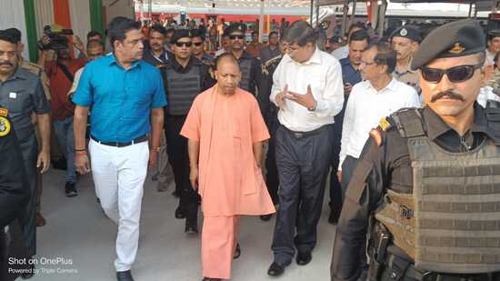 Uttar Pradesh chief minister Yogi Adityanath inspecting Gorakhpur railway station on July 6. (HT Photo)