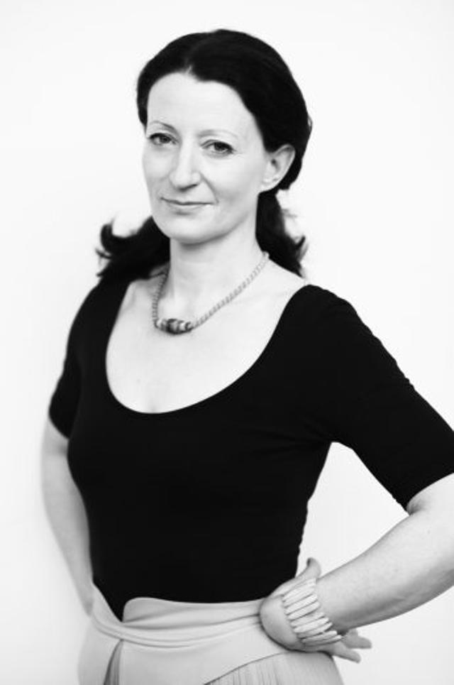 Author Kathleen MacMahon (www.Kathleen MacMahon.com) Author Kathleen MacMahon (www.Kathleen MacMahon.com)