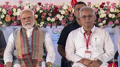 Prime Minister Narendra Modi with Chhattisgarh Chief Minister Bhupesh Baghel during the inauguration and foundation stone laying of eight projects worth over Rs. 7,000 crore, in Raipur on Friday. (ANI Photo)