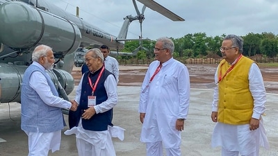 On his arrival in Raipur, Chhattisgarh, PM Modi was received by Governor Biswabhusan Harichandan and Chief Minister Bhupesh Baghel at the airport. (PTI) On his arrival in Raipur, Chhattisgarh, PM Modi was received by Governor Biswabhusan Harichandan and Chief Minister Bhupesh Baghel at the airport. (PTI)