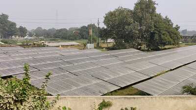 Solar power plant at a Naini-based STP in Prayagraj. (HT photo) Solar power plant at a Naini-based STP in Prayagraj. (HT photo)