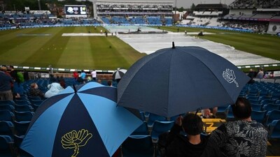 3rd Ashes Test: Day 3 saw a delayed start due to hours of rain. (AFP) 3rd Ashes Test: Day 3 saw a delayed start due to hours of rain. (AFP)