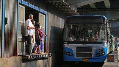 Commuters waiting for PMPML bus on BRTS route in Pune. (HT FILE) Commuters waiting for PMPML bus on BRTS route in Pune. (HT FILE)