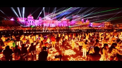 Many tourists and pilgrims get a chance to witness the spectacular Ayodhya ‘Deepotsava’ from the middle of the river (HT File) Many tourists and pilgrims get a chance to witness the spectacular Ayodhya ‘Deepotsava’ from the middle of the river (HT File)