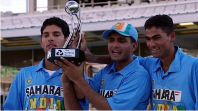 File image of Sourav Ganguly with Yuvraj Singh and Mohammad Kaif. (File)