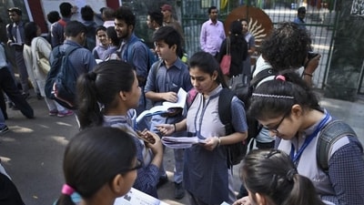 Students (Burhaan Kinu/HT PHOTO) Students (Burhaan Kinu/HT PHOTO)
