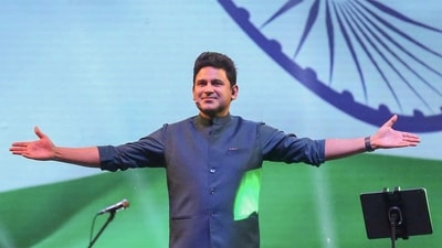 Manoj Muntashir wrote the dialogues for Adipurush. (Sanjeev Gupta) Manoj Muntashir wrote the dialogues for Adipurush. (Sanjeev Gupta)