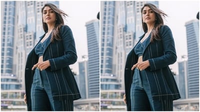 In golden ear studs and rings from the shelves of Viange, Mrunal further accessorised her look for the day.&nbsp; (Instagram/@mrunalthakur)