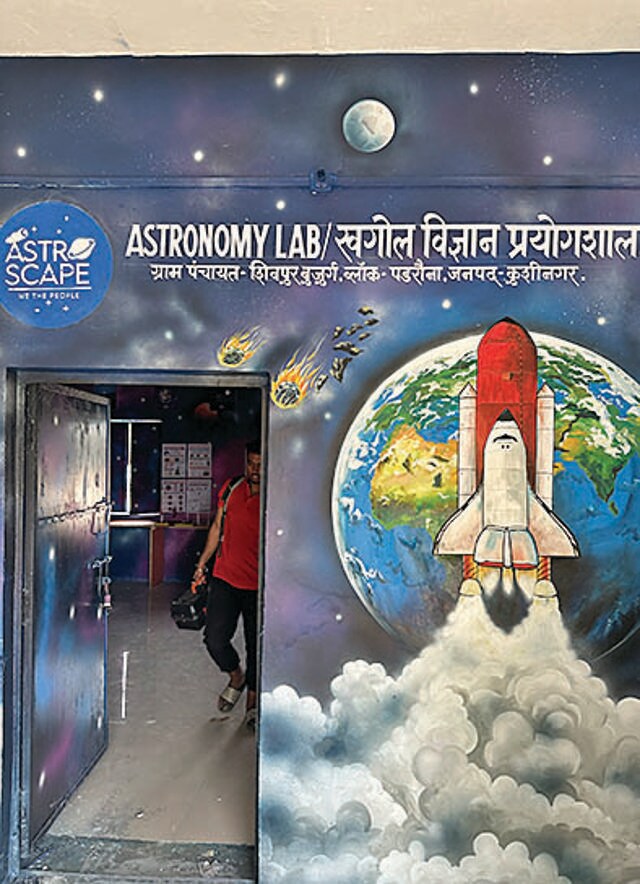 The vibrant scenes and skyscapes are by alumni from Mumbai’s JJ School of Art, and have proved to be a crucial factor. When Hari Raj first entered, “it was like stepping into space,” he says.
