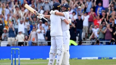Woakes stayed calm with a crucial 32, with a big six from Wood getting England closer to the total. (AP) Woakes stayed calm with a crucial 32, with a big six from Wood getting England closer to the total. (AP)